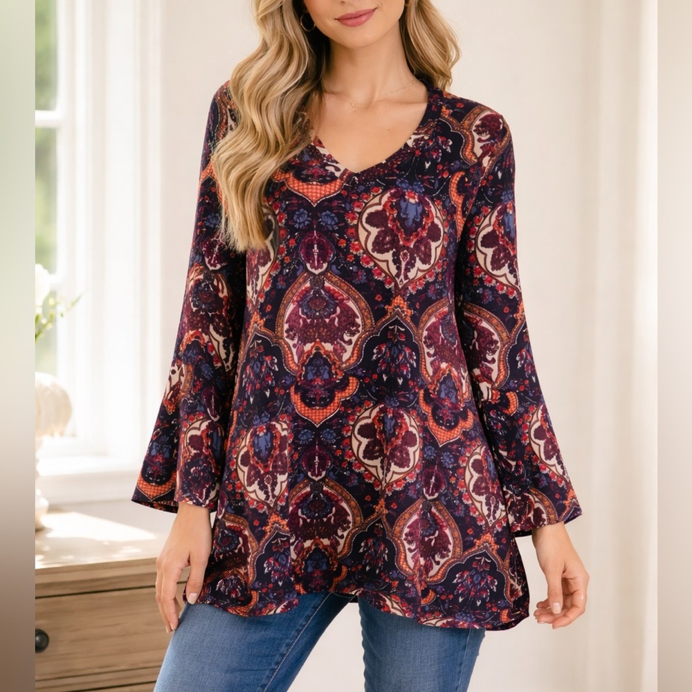WinWin Flare Bottom Tunic Sz L-XL